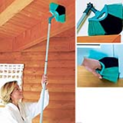 brush for cleaning corners