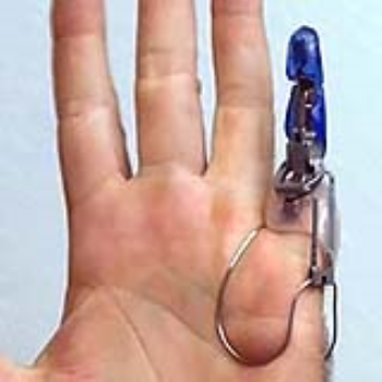 This mechanical prosthetic finger is body powered