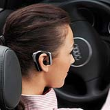 Hands-free text messaging using Microsoft Sync